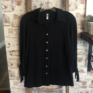 Black button up long sleeve collared shirt